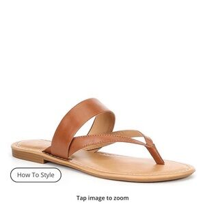 Brown Antonio Melani Flip Flops NWOT Size 7.5